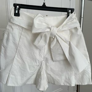 Jcrew White shorts with bow detail